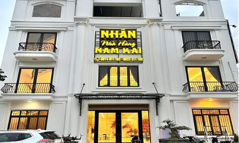 Lẩu cua lông tôm bầu tại Nhân Nam Kai – Tinh hoa ẩm thực Việt Nam đầy sang trọng